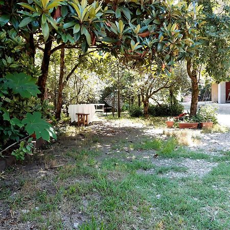 Готель Str.Agmashenebeli 548 Кобулеті Екстер'єр фото